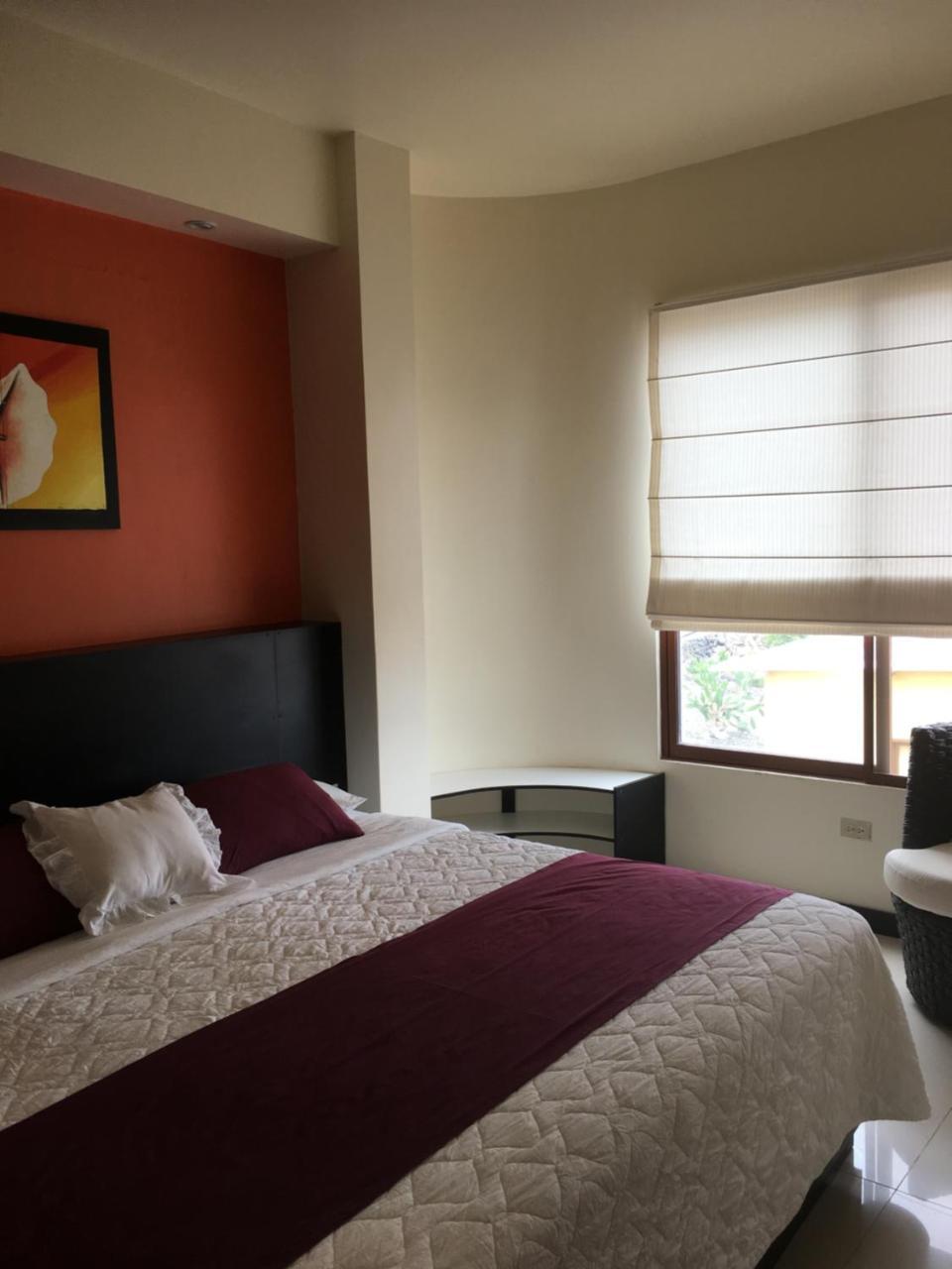 Hotel San Vicente Galapagos Пуэрто-Вильямиль Экстерьер фото